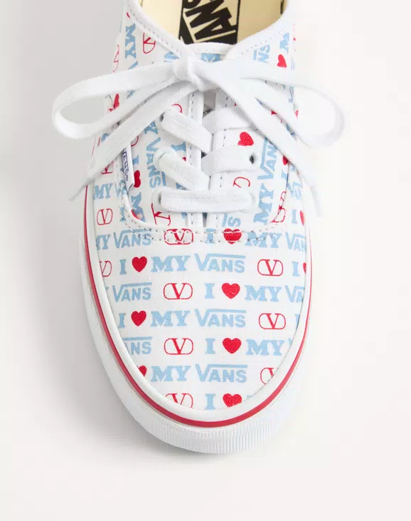 Valentino Valentino Garavani And Vans Low-Top Trainer In Valentino Vans Love Print Fabric - Image 3